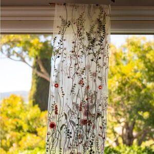 Belle Botanicals Floral Embroidered Sheer Bridal Veil 84 inches